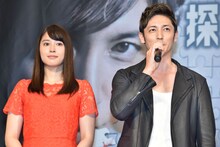 「探偵ミタライの事件簿 星籠（せいろ）の海」完成披露イベントの様子。左から広瀬アリス、玉木宏。