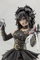 HORROR 美少女 シザーハンズ 1/7スケールフィギュア