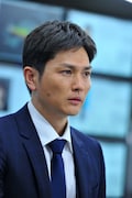 「デスノート Light up the NEW world」より松田桃太役の青山草太。