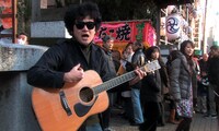 「ライブテープ」 (c)2009 TipTop