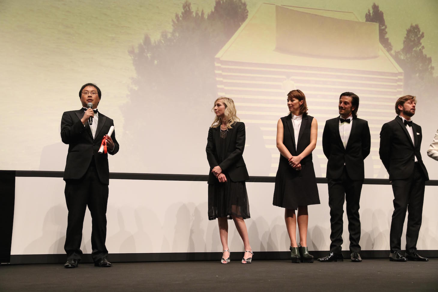 第69回カンヌ国際映画祭ある視点部門授賞式の様子。(c)Kazuko Wakayama