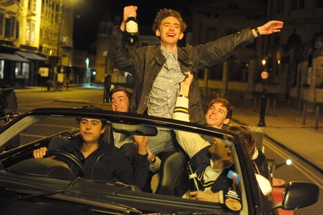 「ライオット・クラブ」