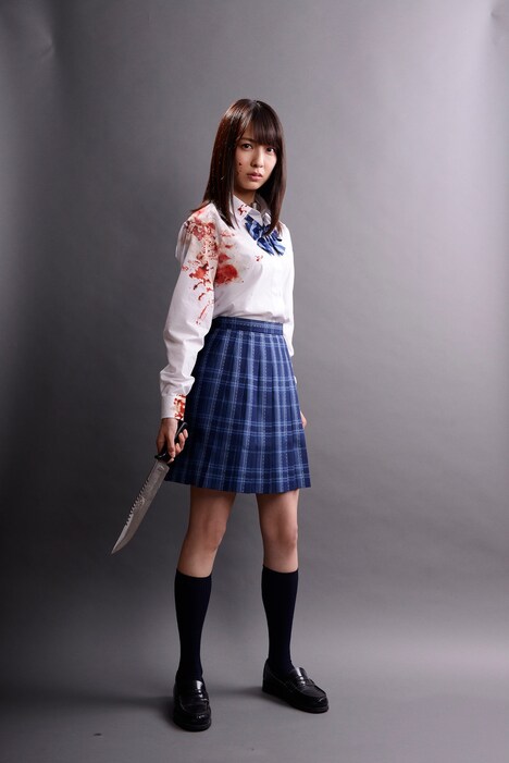 「人狼ゲーム プリズン・ブレイク」に主演する小島梨里杏。