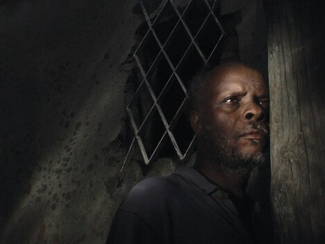 「コロッサル・ユース」