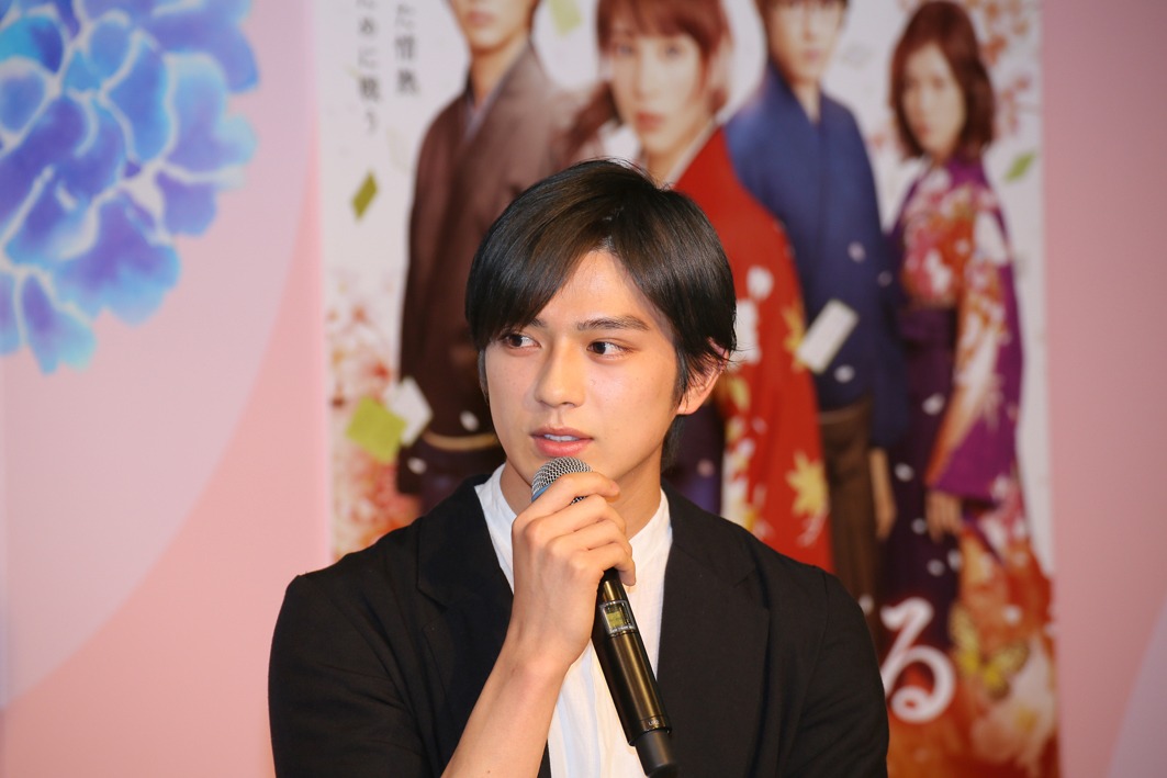 「『ちはやふる』フェスティバル 映画ロケ地～あわら市・大津市・府中市～展」トークイベントに出席した真剣佑。
