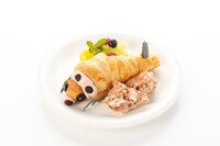 「インファント島からやってきた！モスラ コルネパイ」（830円）