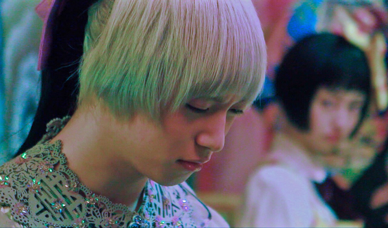 少女椿」新場面写真 - 「少女椿」SuG武瑠扮するカナブンの劇中カット