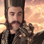「アリス・イン・ワンダーランド」本編映像、時間の番人とキュートな助手が登場