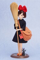 「りからいず『魔女の宅急便・キキ』」