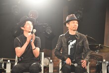 左から増子直純、石井岳龍。