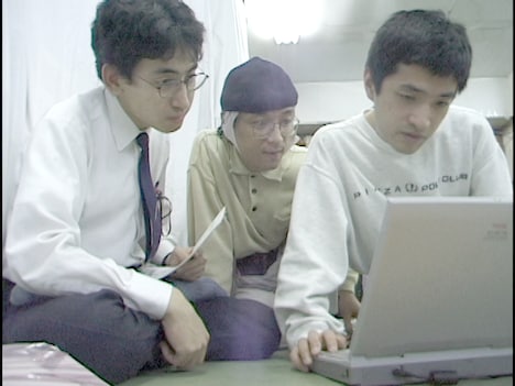 「A2 完全版」 (c)「A」製作委員会