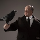 ヒッチコック1/6フィギュア発売、「サイコ」のナイフや「鳥」のカラス付属