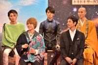 「劇場版 仮面ライダーゴースト 100の眼魂とゴースト運命の瞬間」「劇場版 動物戦隊ジュウオウジャー ドキドキサーカスパニック！」製作発表会の様子。