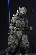 「S.H.MonsterArts ゴジラシリーズ」発表会に登場したゴジラ。