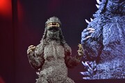 「S.H.MonsterArts ゴジラシリーズ」発表会に登場したゴジラ。