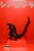 「S.H.MonsterArts ゴジラ（2016）」