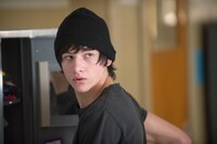 「ダーク・プレイス」より、タイ・シェリダン。