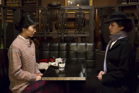 「屋根裏の散歩者」