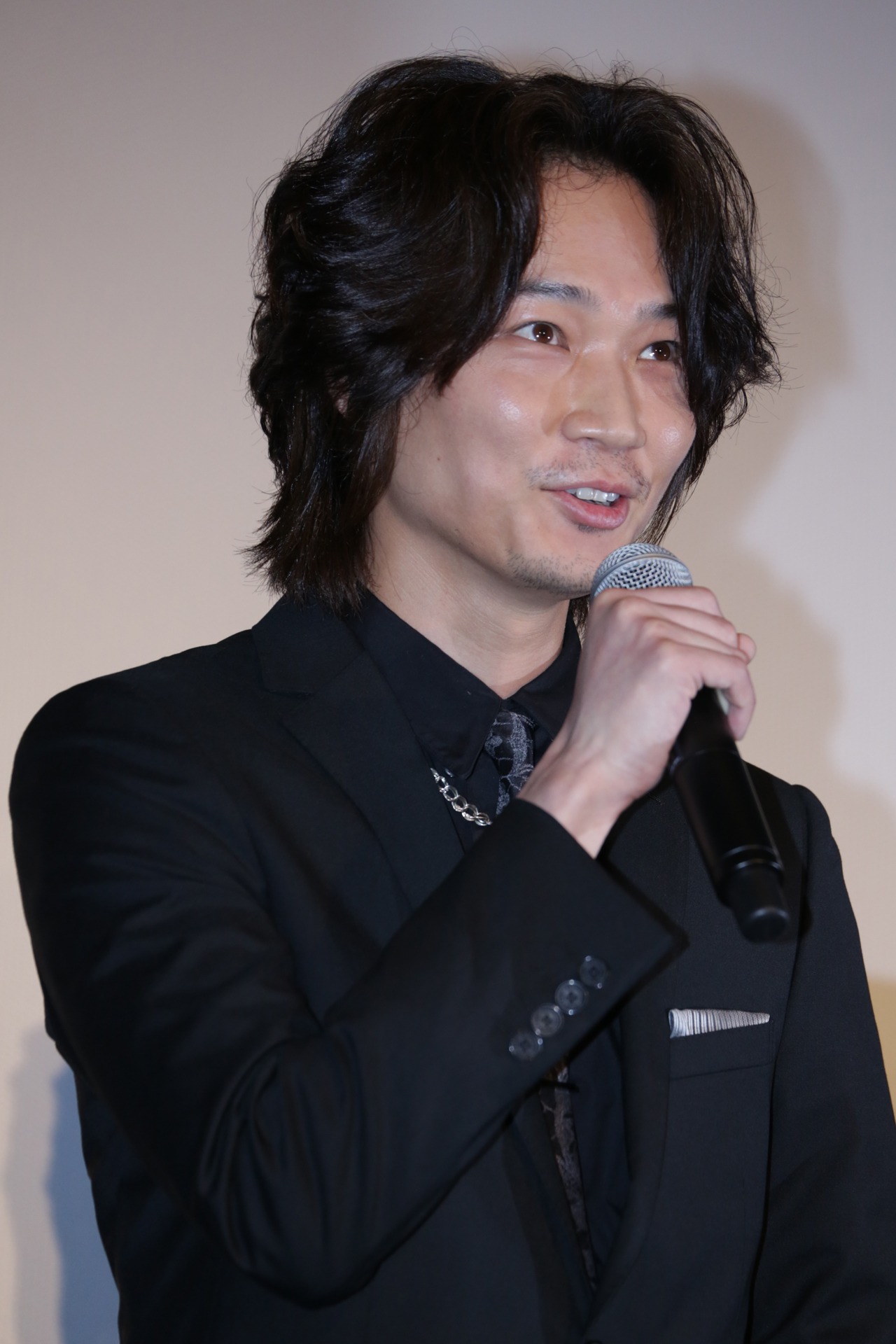 綾野剛