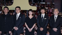左から永瀬正敏、三浦友和、夏川結衣、滝藤賢一、瀬々敬久。