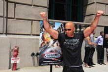 2015年6月、「ワイルド・スピード SKY MISSION」プレミアに登場したヴィン・ディーゼル。（写真提供：2015 HPA / Hutchins Photo / Newscom /  ゼータ イメージ）