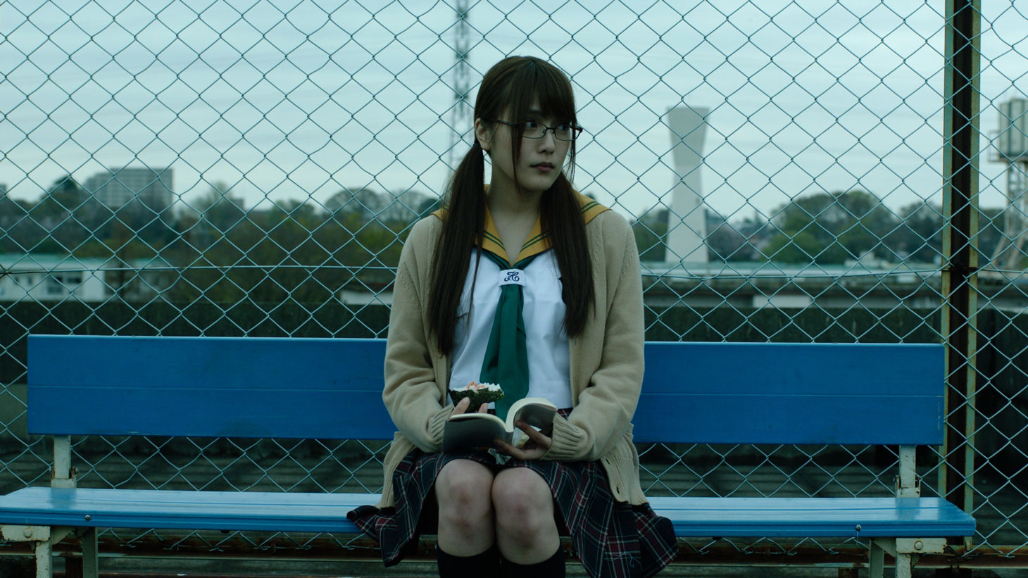 「CROW'S BLOOD」より、入山杏奈。