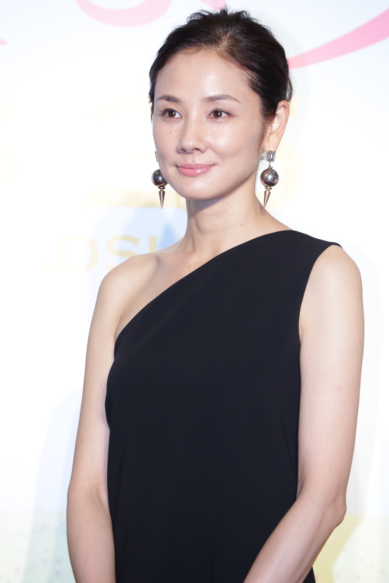 吉田羊