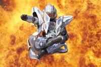 「劇場版 仮面ライダーゴースト 100の眼魂とゴースト運命の瞬間」より、仮面ライダーゴースト（ムゲン魂）。