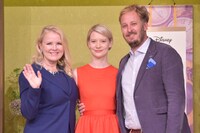 「アリス・イン・ワンダーランド／時間の旅」来日お茶会見の様子。