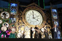 映画の世界観を再現したステージセット。