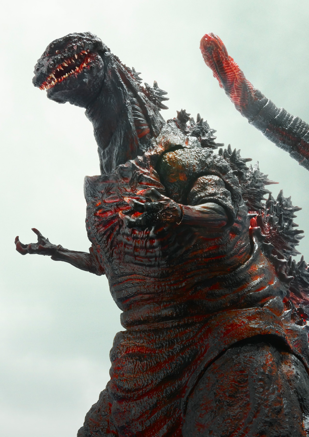 S.H.MonsterArtsゴジラ（2016） TM& (c)TOHO CO., LTD.