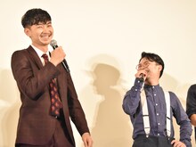 松田翔太（左）と浜野謙太（右）。