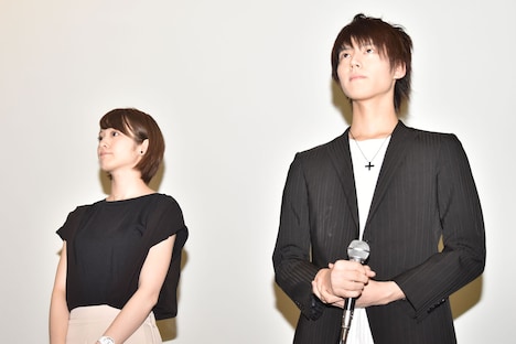 左から加藤葵、山崎大輝。