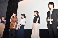 左から田中広子、落合モトキ、相楽樹、加藤葵、山崎大輝。