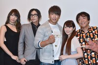 「大怪獣モノ」完成披露舞台挨拶の様子。