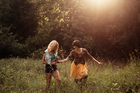 「ビッチハグ」