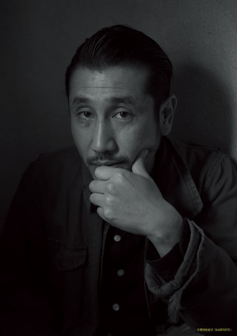 アシエ・ミスキナ役を務める渋川清彦。