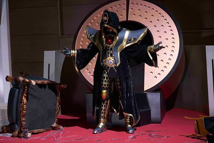 「劇場版 仮面ライダーゴースト 100の眼魂とゴースト運命の瞬間」より、仮面ライダーエクストリーマー。