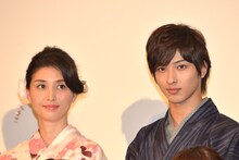 左から橋本マナミ、横浜流星。