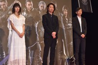 左から忽那汐里、綾野剛、野末武志。