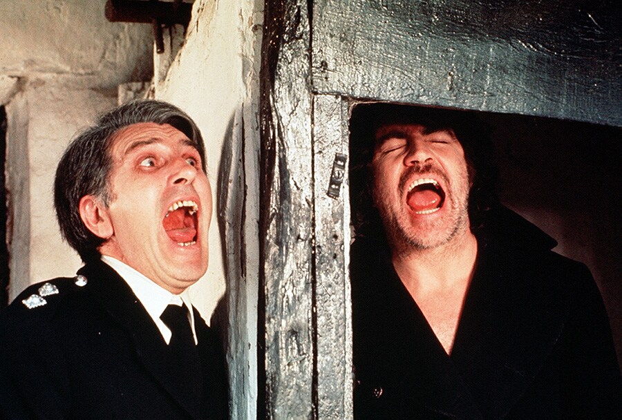 「ザ・シャウト／さまよえる幻響」 (c)1978 Carlton Film Distributors Limited. All Rights Reserved. Licensed by ITV Studios Global Entertainment Limited and Distributed by Park Circus Limited