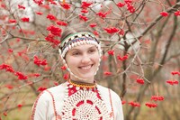 「神聖なる一族24人の娘たち」