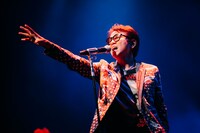 藤井フミヤ（撮影：西槇太一）