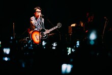 藤井フミヤ「『大人ロック』リリース記念ライブ 第1部」の様子。（撮影：西槇太一）