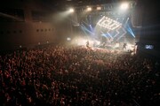 ギルガメッシュ「girugamesh ONEMAN TOUR 2016“鵺-period-”」の様子。