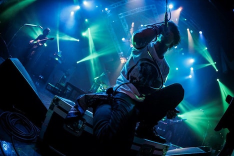 左迅（Vo）（撮影：西槇太一）