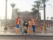 「ONE PIECE FILM GOLD」ゴールデンプレミアに出席した声優陣。左からルフィ、三吉彩花、満島ひかり、岡村明美、ナミ。