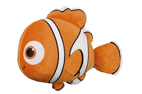 B賞「ニモ ぬいぐるみ」