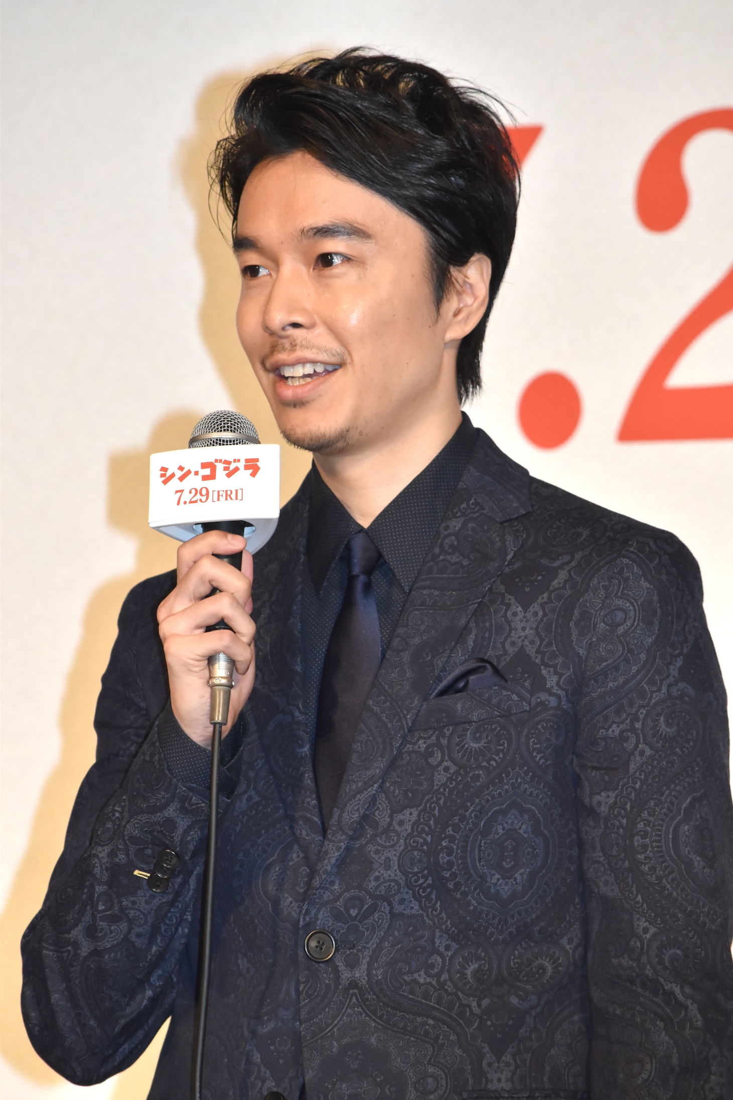 長谷川博己
