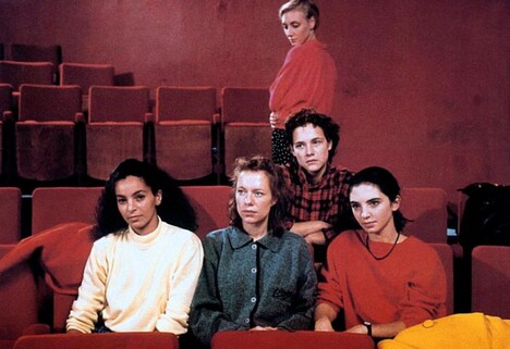 「彼女たちの舞台」